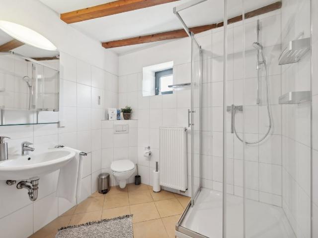 ANDRISS: Travel & Work 9 Guests Kitchen Parking, Kaiserslautern Amsterdam Apartments for Rent