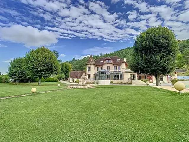 Anet 28260 Achat / Vente maison 15 pièces t15 piscine