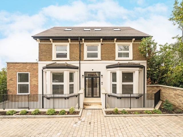 Anerley Hill, Anerley Hill, London SE19, 1 bed flat to rent, £1,600 pcm | PrimeLocation