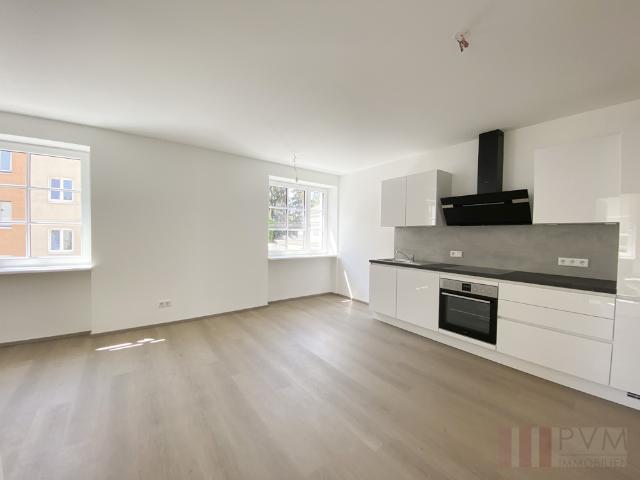 ANFRAGEN BITTE NUR PER MAIL 2 ZIMMER / ITZLING ZENTRAL