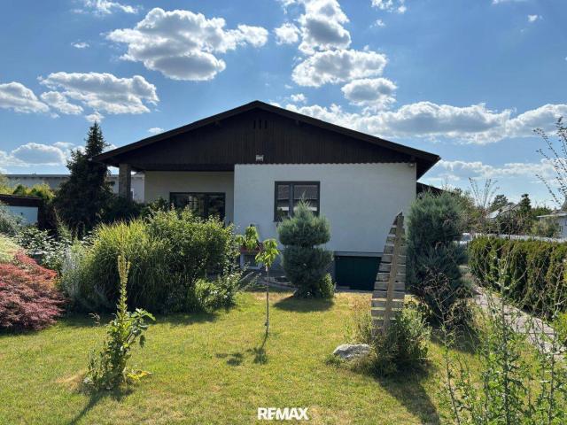 ANGEBOTSVERFAHREN: Ein Garten zum Verlieben – ein Haus zum Gestalten