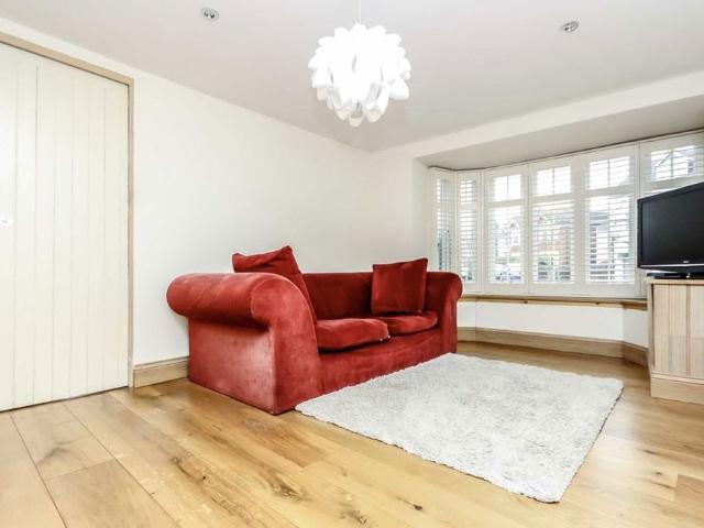 Angel Road, KT7, London