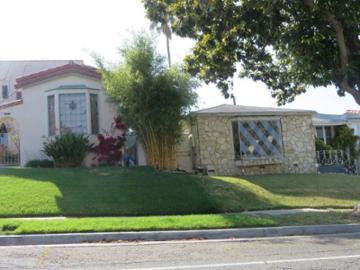 Angeles Vista Blvd