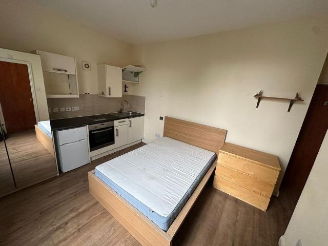 Angell Road, London SW9, 1 bed flat to rent, £1,350 pcm | PrimeLocation
