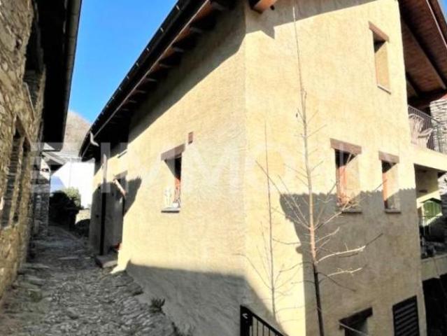 Angenehm schön mit grossen Räumen und garantiertem Einkommen