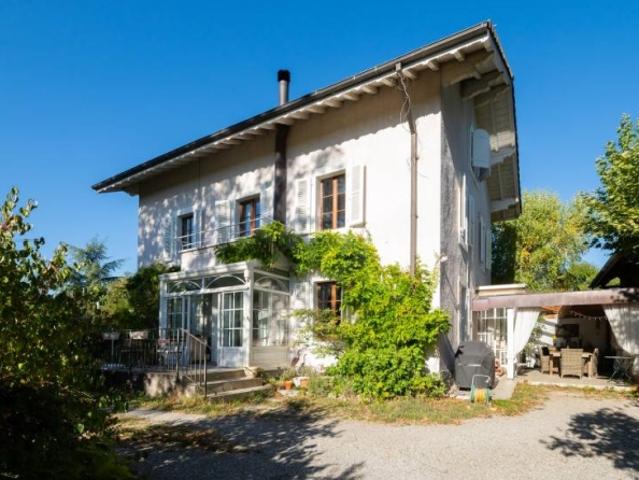 Angenehme Villa – Le Grand Saconnex