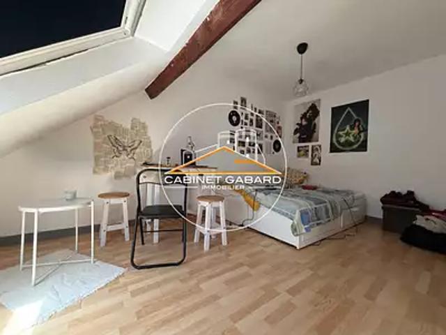 Angers 49100 Achat / Vente appartement 1 pièce t1 au dernier étage