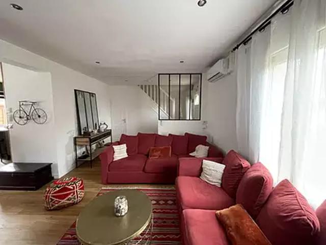 Angerville 91670 Achat / Vente maison 6 pièces t6 au dernier étage terrasse