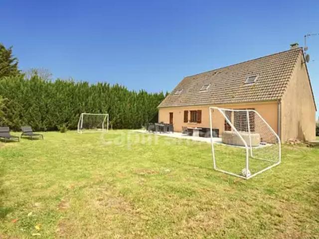 Angerville 91670 Achat / Vente maison 6 pièces t6 jardin terrasse