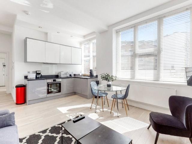 Anglers Lane, Kentish Town NW5, 1 bed flat to rent, £2,250 pcm | PrimeLocation