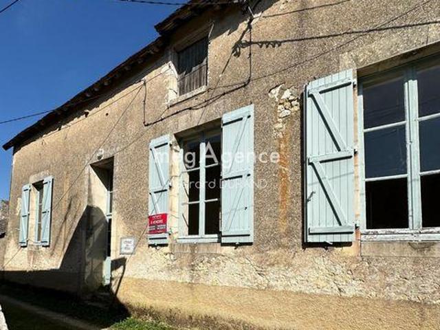 Angles Poitou 86260 101198711