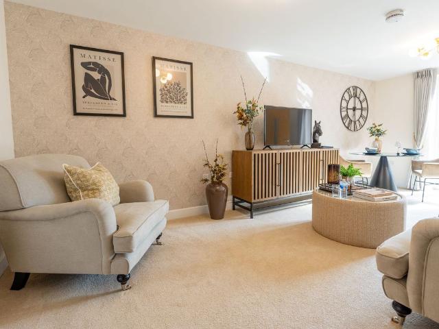 Anglesea Road, Shirley, Southampton SO15, 2 bed flat to rent, £2,450 pcm | PrimeLocation