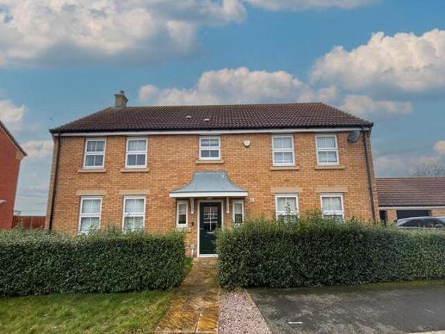 Anglesey Way, 4 Bedroom Detached