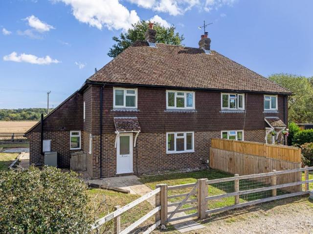 Angmering Park, Angmering. 3 bed semi detached house to rent £1,775 pcm £410 pw