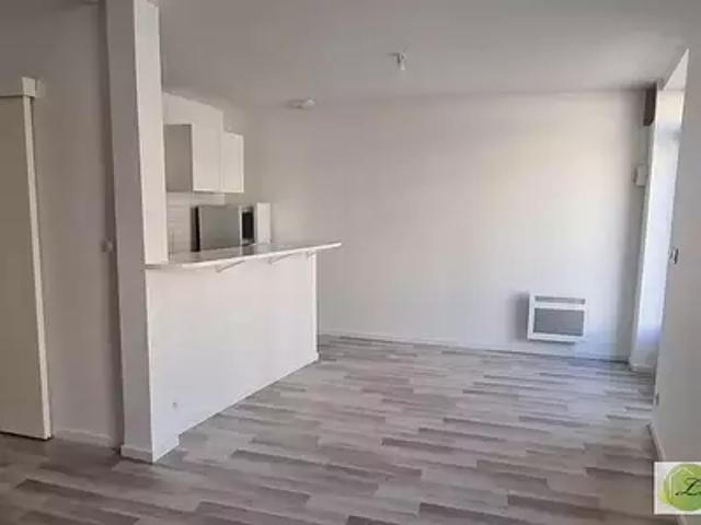 Angoulême 16000 Location appartement 1 pièce t1
