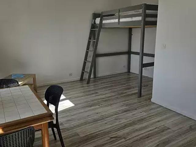 Angoulême 16000 Location appartement 1 pièce t1