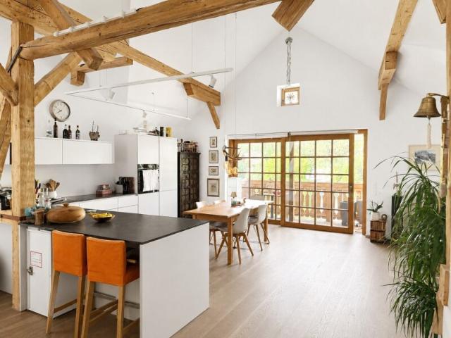 Anif Wohnen auf zwei Ebenen – Exklusive Maisonette mit hochwertigem Ambiente