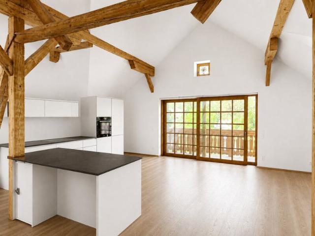 Anif Wohnen auf zwei Ebenen – Exklusive Maisonette mit hochwertigem Ambiente