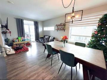 Apartment for rent in Roussillon