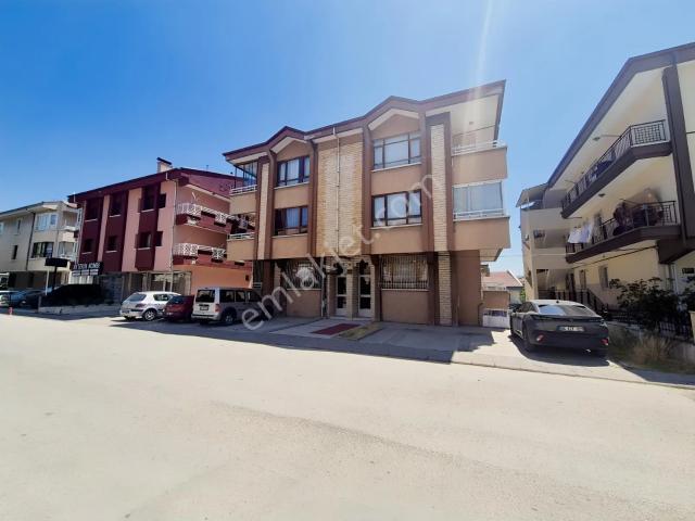 Ank Çankaya Metin Oktay Mah. Narman Cad.145 M2 Satılık 4+1 Daire
