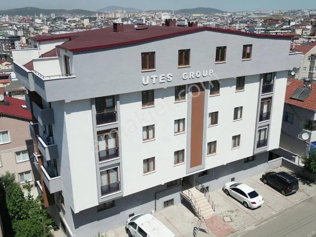 Anka Real Estate/çayırova Merkez Satılık 4+1 Bahçe Teraslı Daire