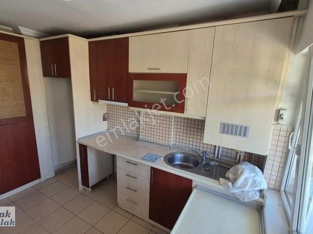 Ankara Batıkent Kardelen Mh. Atlantis Avm Yanı 3+1 Satılık Daire