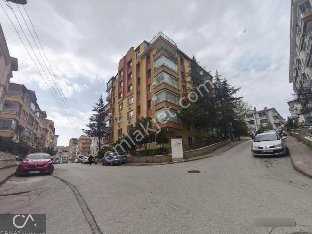 Ankara Etlik Esertepe Mh Ara Kat Asansörlü Ve Ferah 3+1 120m2 Satılık Daire