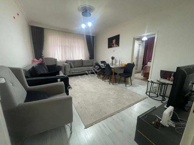 Ankara Kazanç'tan Masrafsız Cadde Üzerinde Ara Katta Bocuk Gibi Satılık 3+1 Daire. !