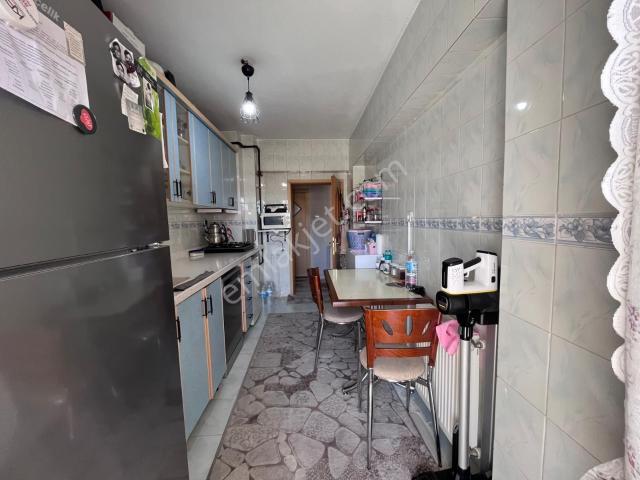 Ankara Kazanç'tan Geniş Kredi Limitsiz Cadde Üzerinde Güney Cephe Satılık 3+1 Daire