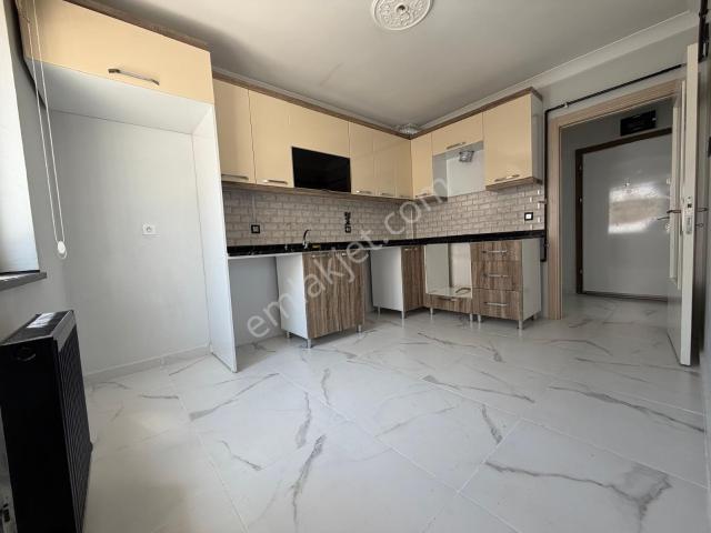 Ankara Kazanç'tan 29 Ekim Mahallesinde Full Yapılı Katta Kiralık Geniş Ebevyn Banyolu Kiralık Daire