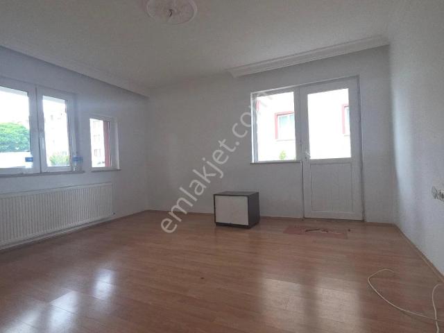 Ankara Keçiören Atapark Ta 2+1 1. Kat Yol Cephe Kiralık Daire