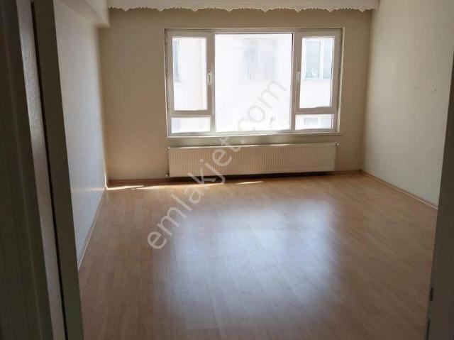 Ankara Keçiören Yayla Merkezde 3 Kat Asansörlü Bağımsız 4+1 Dublex Teraslı Kiralık Daire