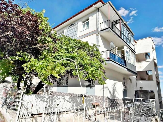 Ankara Manzaralı Hem Yatırım Hem Oturuma Uygun Acil Satılık 3+1 Daire Kaçırılmayacak Fırsat