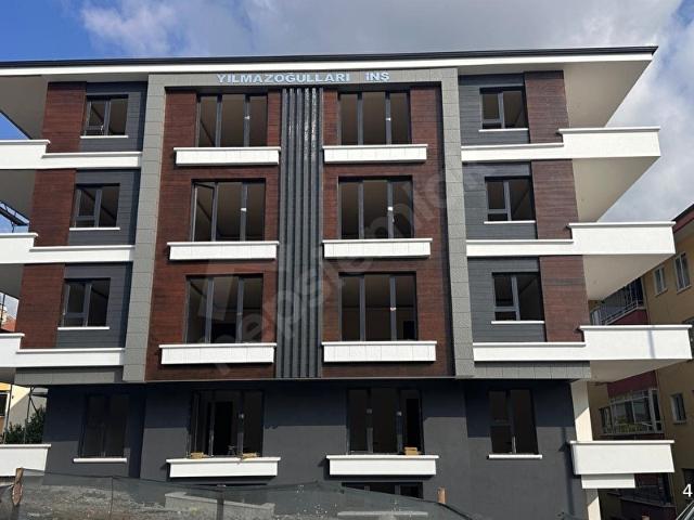 ANKARA MERKEZDE CADDEYE CEPHE LÜKS 1+1 SATILIK DAİRE