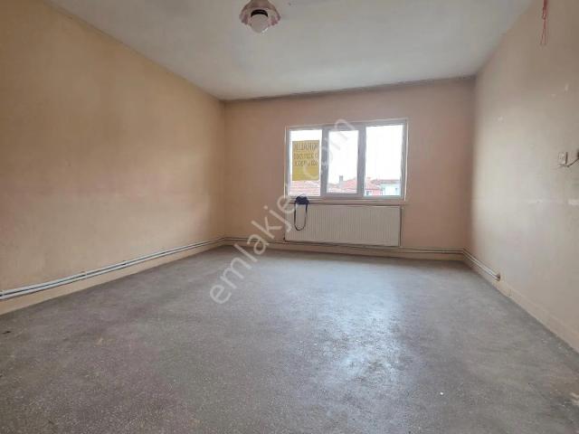 Ankara Sincan Selçukluda 3+1 Sonkat Kiralık Daire