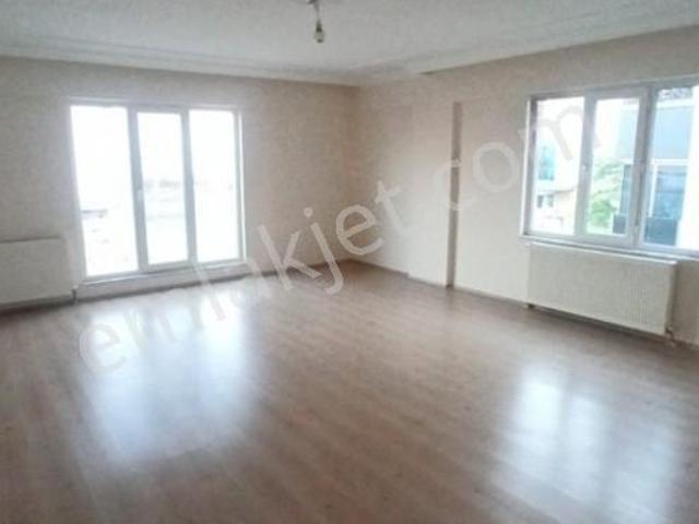 Ankara Polatlı Fatih Mahallesi'nde Kiralık 4+1 Daire
