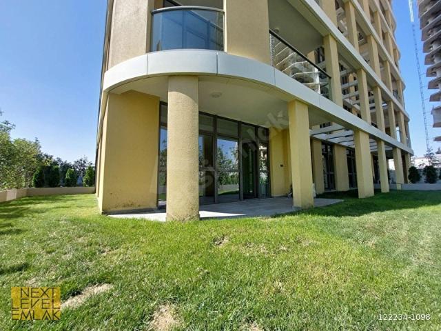 ANKARANIN EN MERKEZİ LOKASYONUNDA ÖZEL BAHÇE TAHSİSLİ 3+1 DAİRE