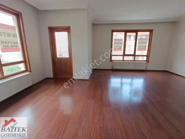 Çankaya Cevizlidereye 1 Bina Kilerli,asansörlü,önü Açık Kiralık