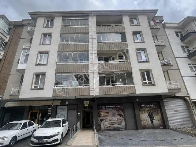 Çankaya Cebeci Mahallesinde Satılık 3+1 İçi Full Yapılı Daire