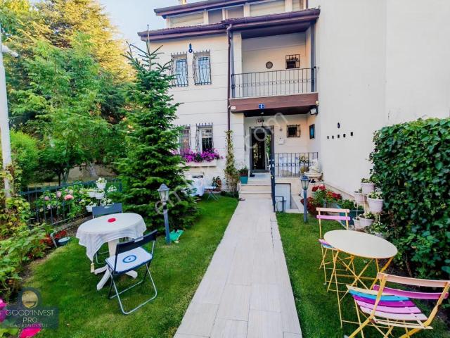 Çankaya Çayyolu Site İçi Yapılı Satılık 4+2 Villa