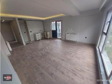 ÇANKAYA AYRANCIDA ASANSÖRLÜ OTOPARKLI 3+1 DUBLEKS SON DAİRE