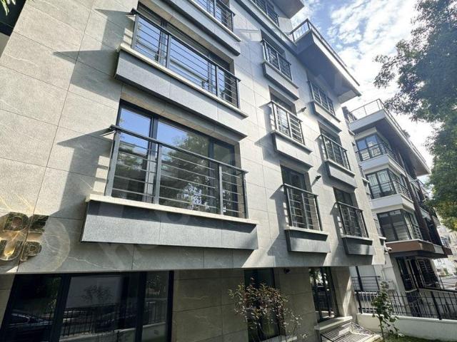 ÇANKAYA BAHÇELİEVLERDE BAŞAKTAN YÜKSEK GİRİŞ AMERİKAN MUTFAK BALKONLU KAPALI OTOPARKLI