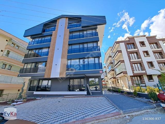 Çankaya Birlik Mah.de  2+1, YENİ Asansörlü, AçıkKapalı Otoparklı, Satılık Sıfır 2+1 Dubleks Daire.