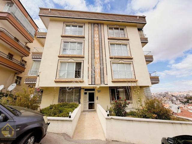 Çankaya Gop Yakını Bakımlı Manzaralı Kaçırılmayacak 6+1 Daire