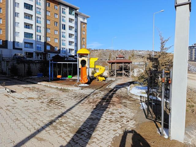 Çankaya Emlaktan Şehir Hastanesi Yakınında Kiralık 2+1 Daire