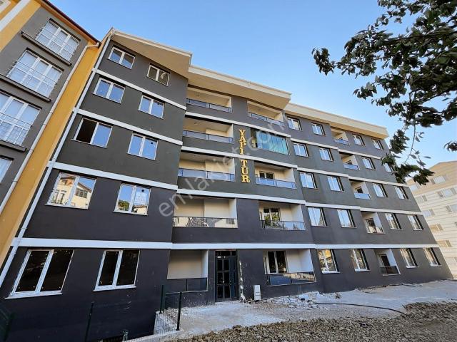 Çankaya Emlaktan Satılık Geniş 1+1 Daire