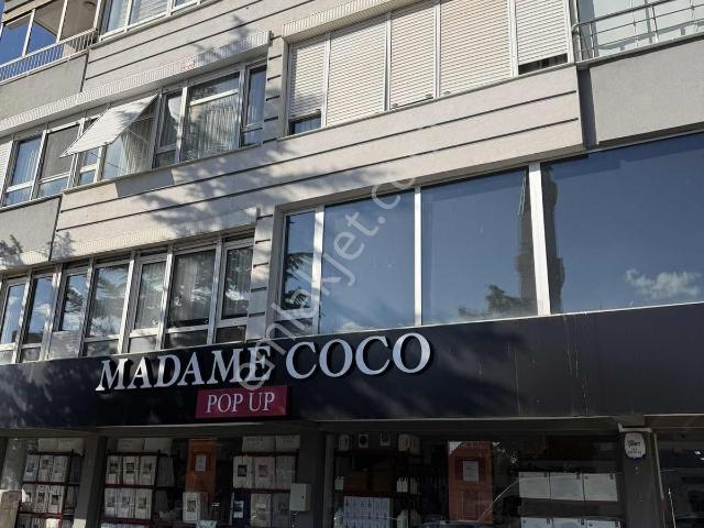 Çankaya Hoşdere Caddesi Üzerinde Satılık 3+1 Daire