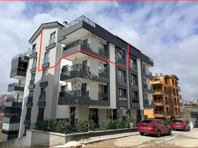 Çankaya Hilal Mahallesinde Satılık 4+1 Dubleks Daire