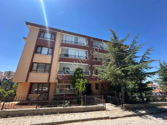 Çankaya Huzur Mah. Ara Kat Kiralık 3+1 Daire