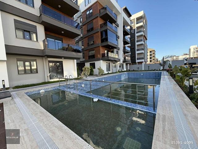 ÇANKAYA MAH. HAVUZLU SİTEDE KATTA LÜKS 2+1 İSKANLI SIFIR DAİRE